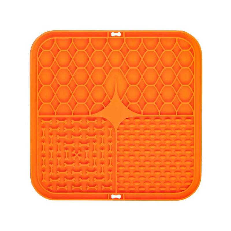 Pet Lick Silicone Mat Dogs Pet Slow Food Plate for Dog Bathing Distraction Silicone Dog Sucker Food Training Dog Feeder Supplies